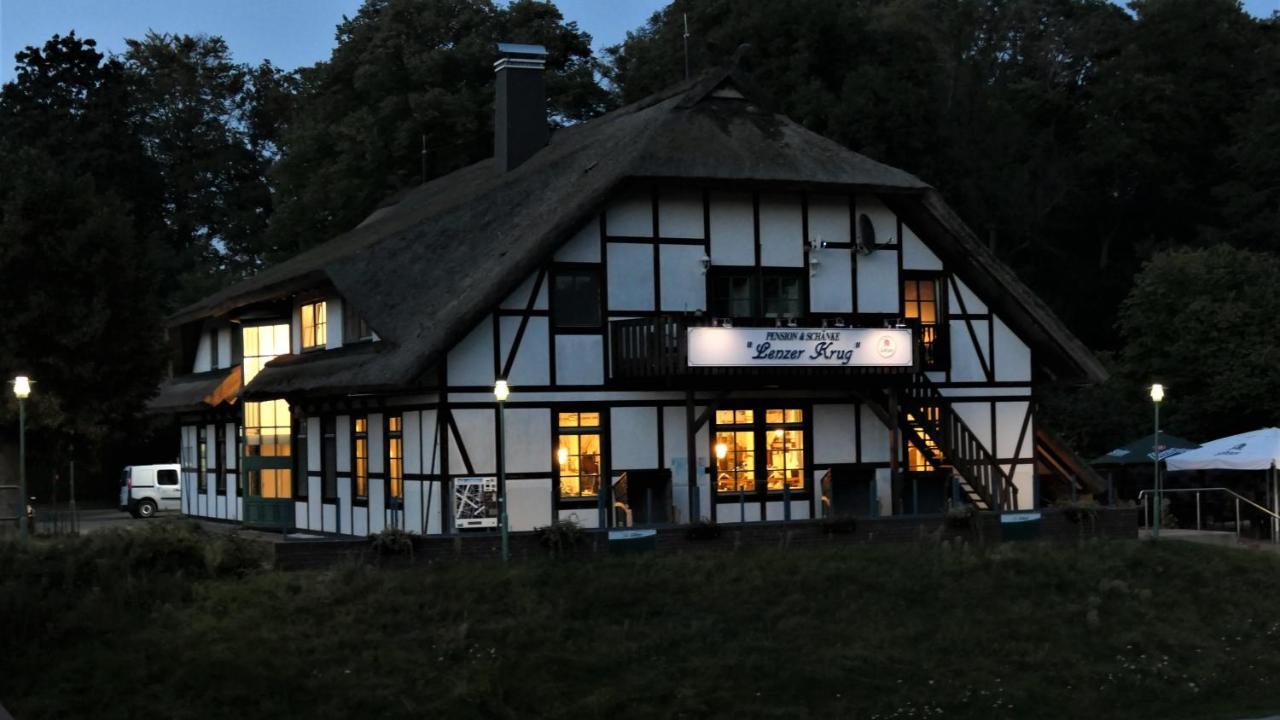 Hotel & Restaurant Lenzer Krug Malchow  Exterior photo